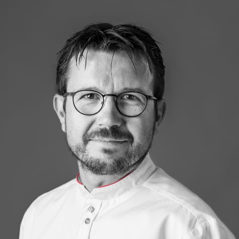 Valrhona Chef Romain Grzelczyk