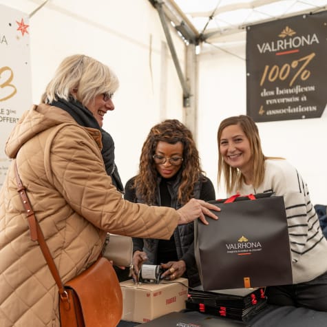 Noël solidaire : les collaborateurs Valrhona se mobilisent