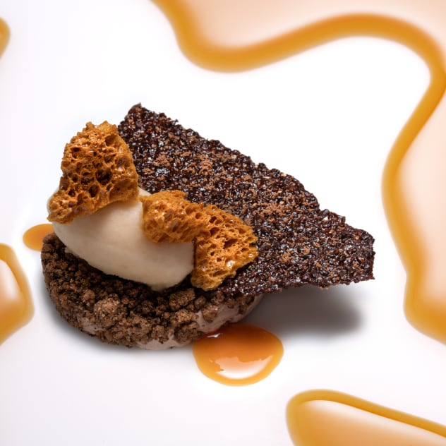 aromakaseh on Instagram: Valrhona caramel chocolate Dulcey 32% 125gm  rm17.80 250gm rm31.30 500gm rm59 1kg rm114 3kg rm336 #aromakasehingredients