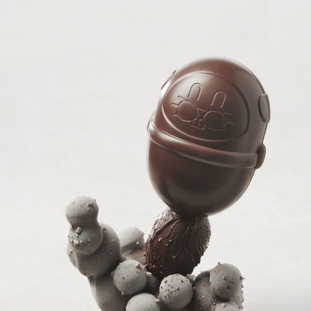 Perles croquantes, garniture de céréales enrobées de chocolat Opalys, blanc,  Valrhona, 3 kg, sac