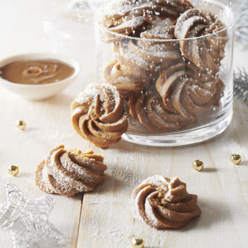 Muscovado Sugar Praliné Shortbread | Valrhona Chocolate