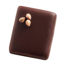 BUCKWHEAT ALMOND PRALINE