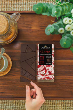 DARK CHOCOLATE TASTING BAR