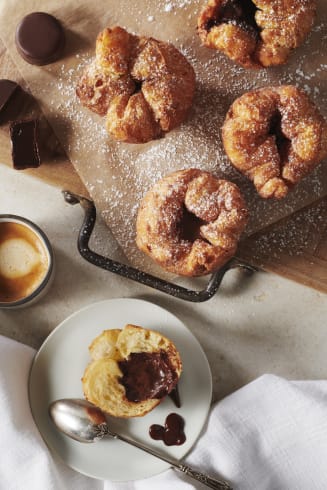 valrhona.asia/recipes/doghnut-style-brioche-guanaja-melting-heart