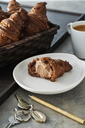 valrhona.asia/recipe/filled-croissant