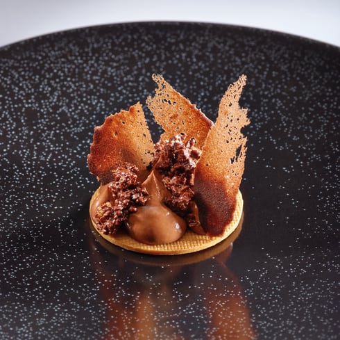 Guanaja Feather Biscuit Tartlet