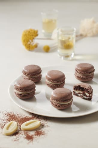 valrhona.asia/recipe/macarons-yuzu