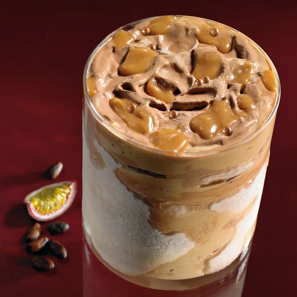 Glace Kalingo Marbrée Praliné Passion | Valrhona Chocolate
