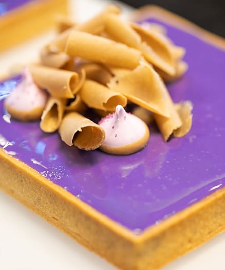 Almond Inspiration Tart, Fromage Blanc, Violet | Valrhona
