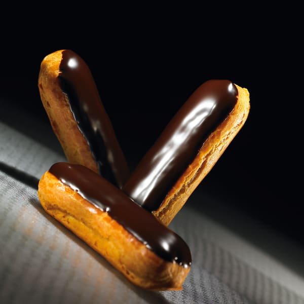 Chocolate éclair | Valrhona Chocolate