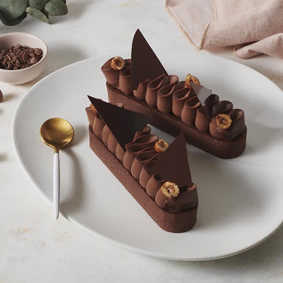 Gluten-free plant-based chocolate tart | Valrhona Chocolate