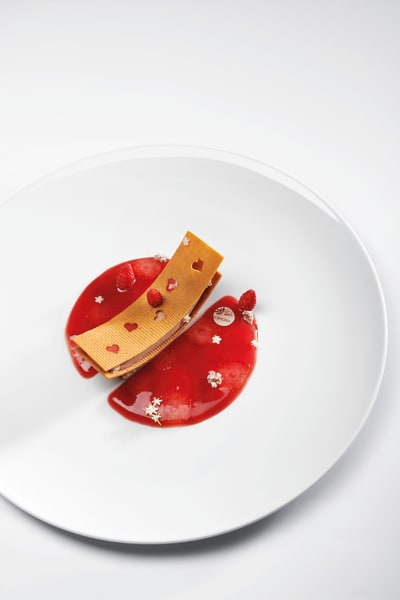 Dessert for Valentine's Day by Nicolas Riveau from Ecole Valrhona, using Valrhona chocolate and abso
