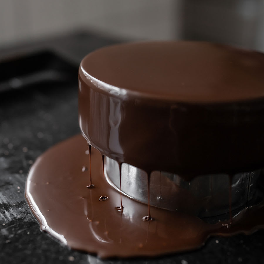 Chocolate glaze