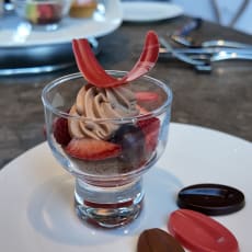 ミルクチョコレートトライフル