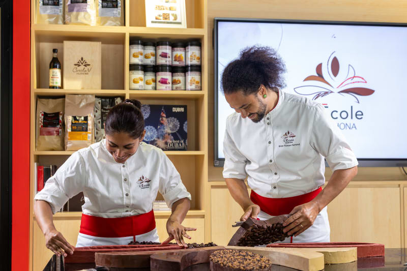 Brice Konan Ferrand & Fatima K Rahman &agrave; l'Ecole Dubai