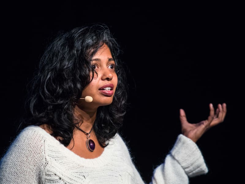 Domain-Driven Analysis: Quickly Getting to Grips with a New Domain