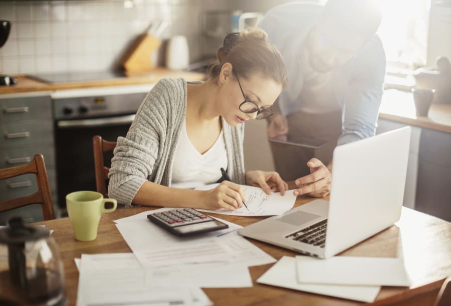 Average Household Budget: How Much Does the Typical American Spend?