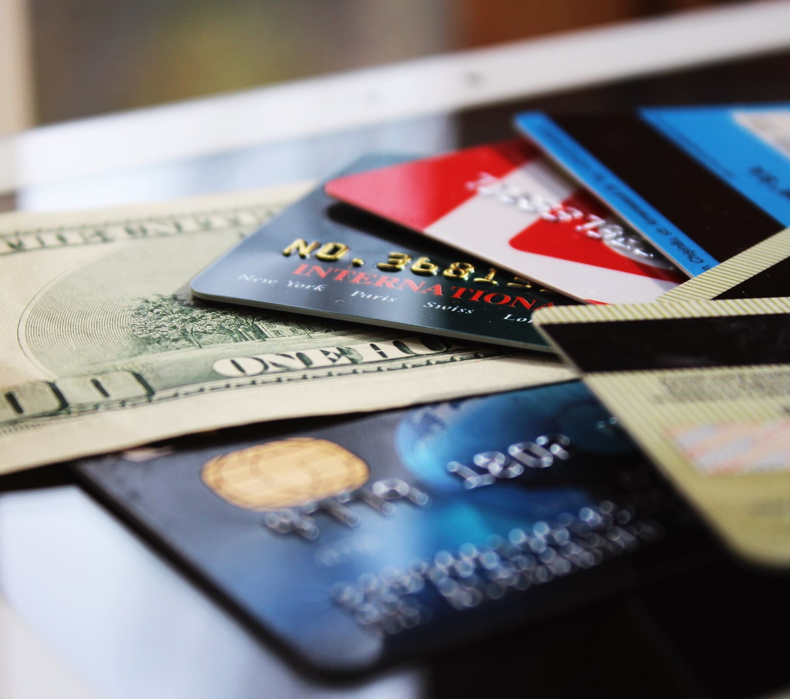 how does banks make money from credit cards