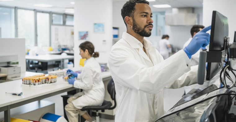 Doctor working in the lab