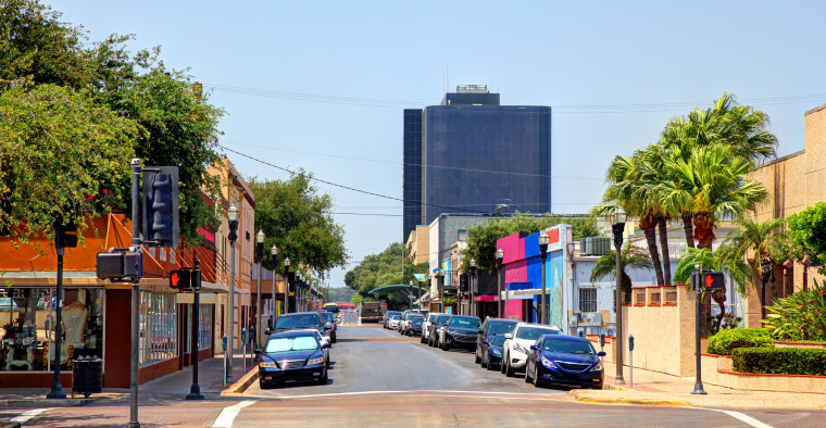 The metro with the highest uninsured rate is McAllen, Texas, at 25.3%.