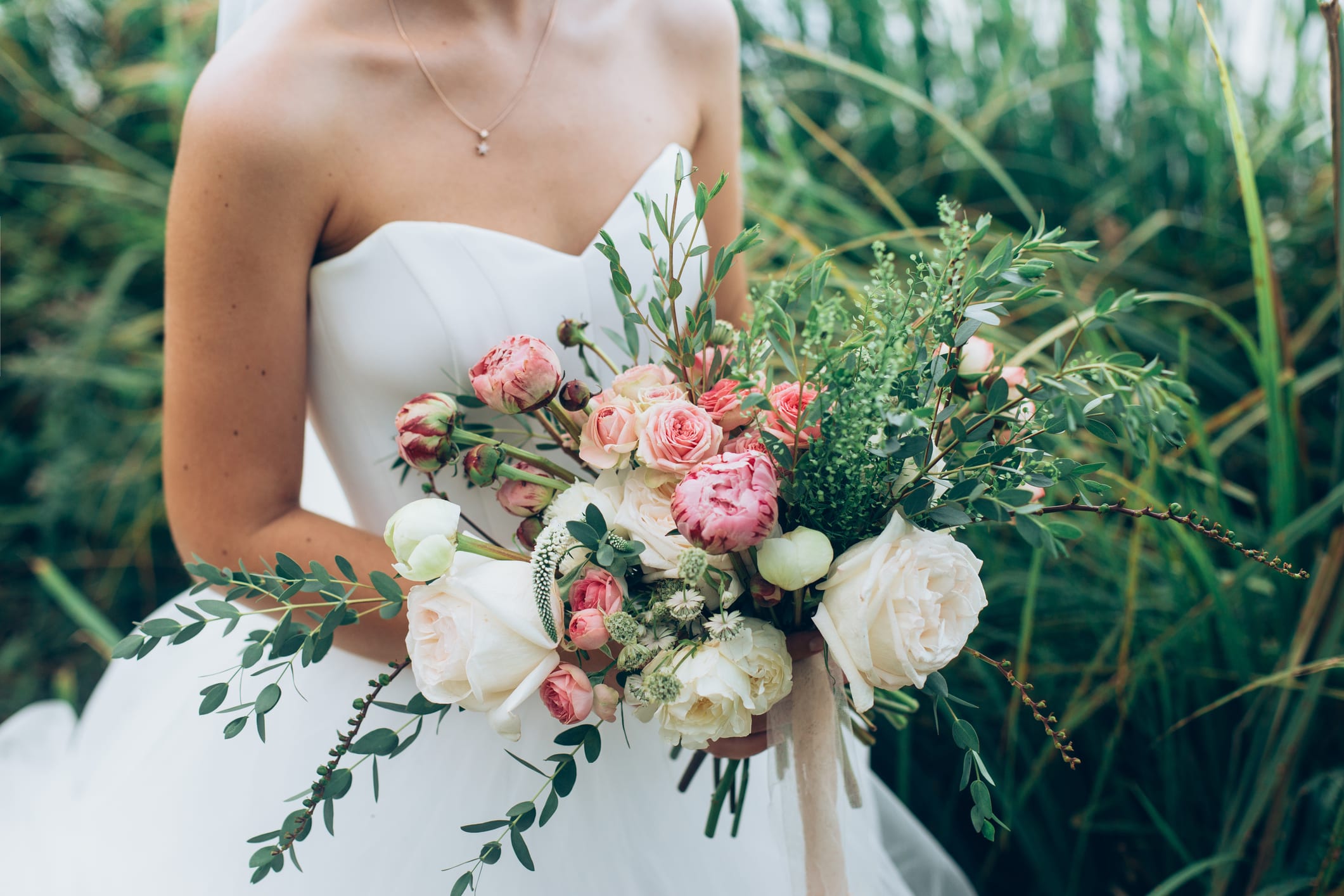 Bridal Bouquet, Garden Look, large