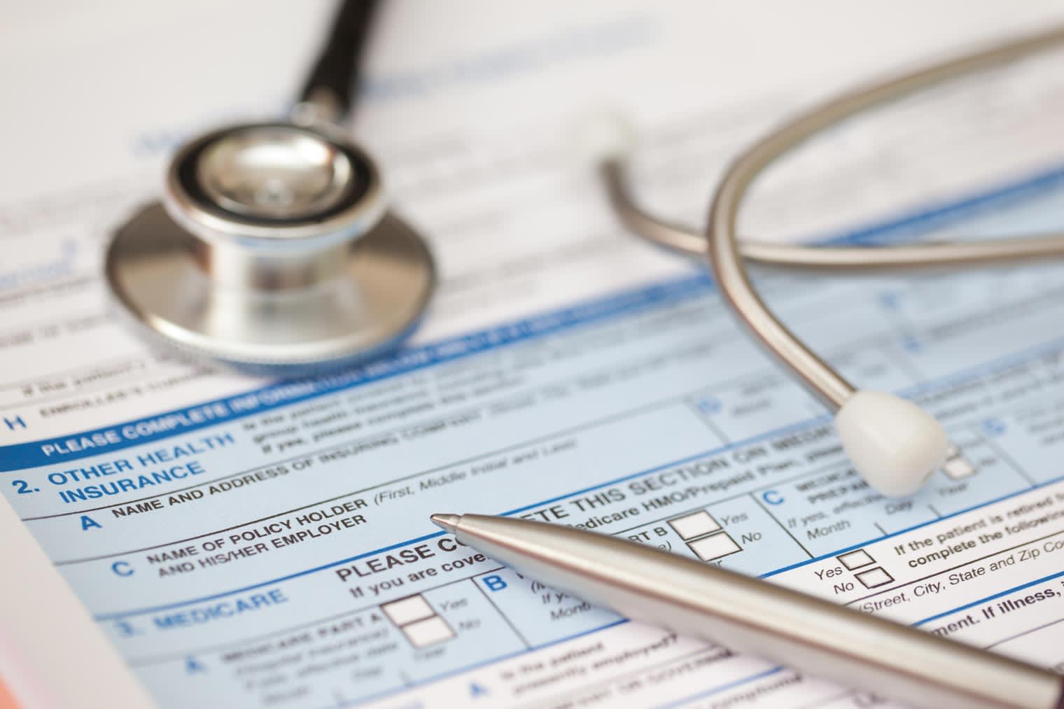 Should You Use a Health Insurance Broker? - ValuePenguin