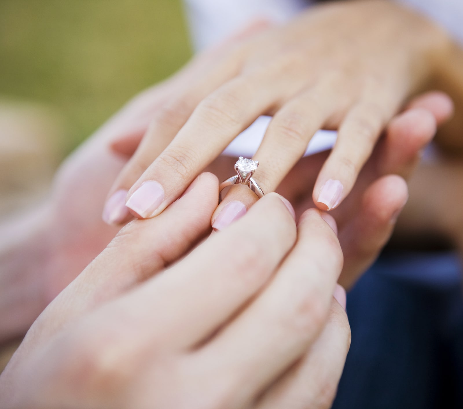Buying engagement ring with credit card cheap