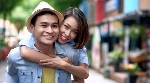 How to Plan an Unforgettable Date Using Credit Card Perks