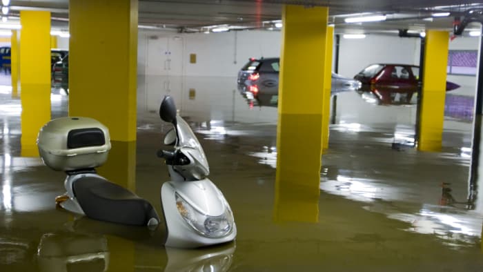 Should You Care If Your Car Insurance Plan Covers Flood Damage Valuechampion Singapore