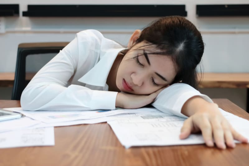 Can Sick Employees In-Office Cost You Money ...