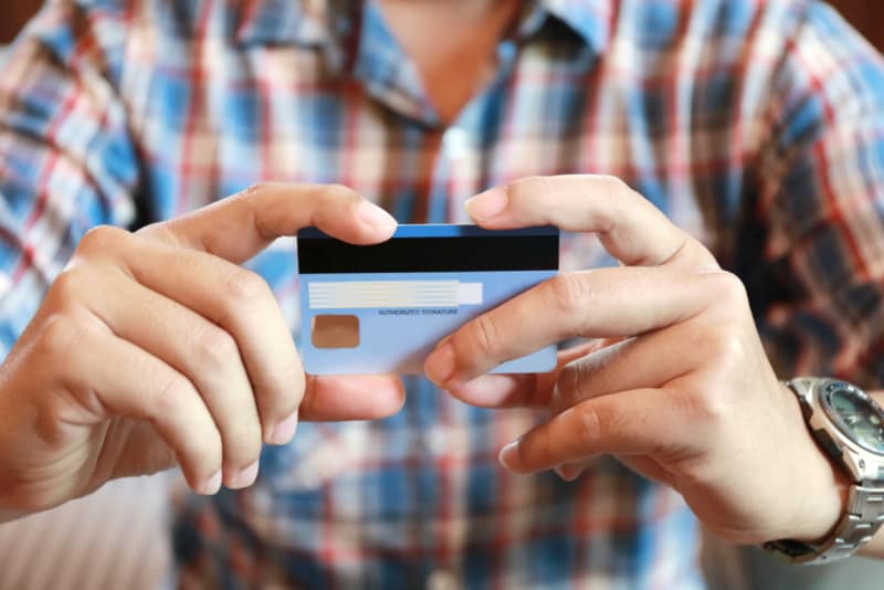 How to Pay Down Your Credit Card Debt in 2017 