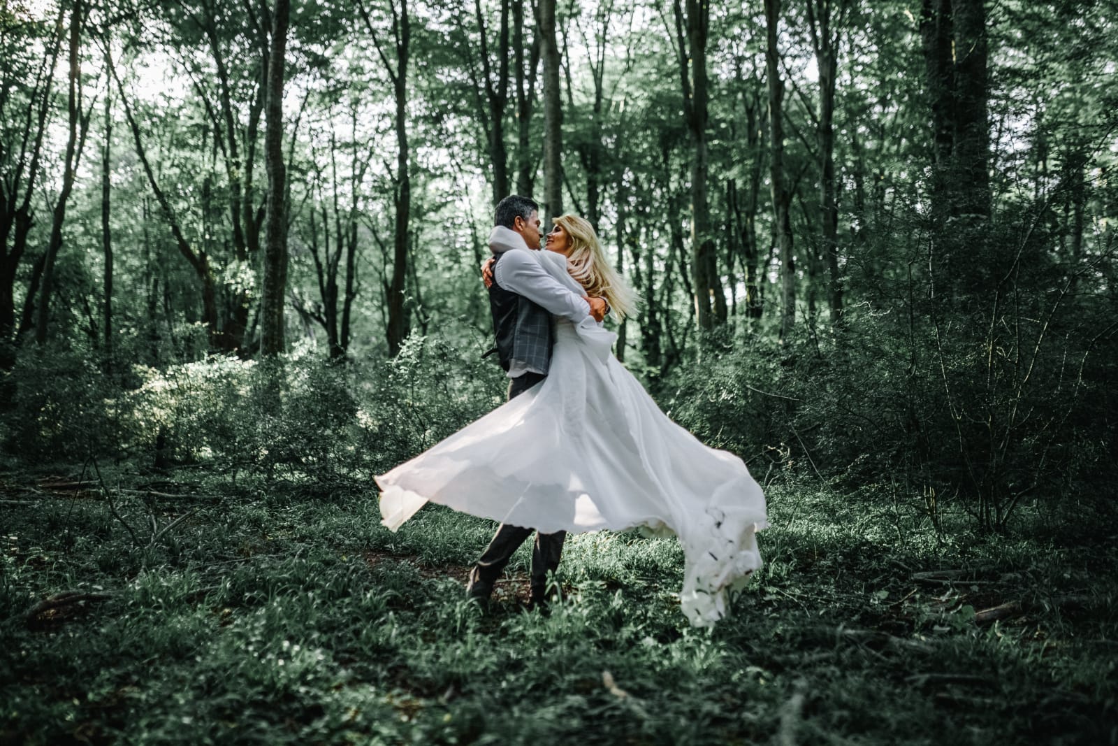 forest wedding shoot