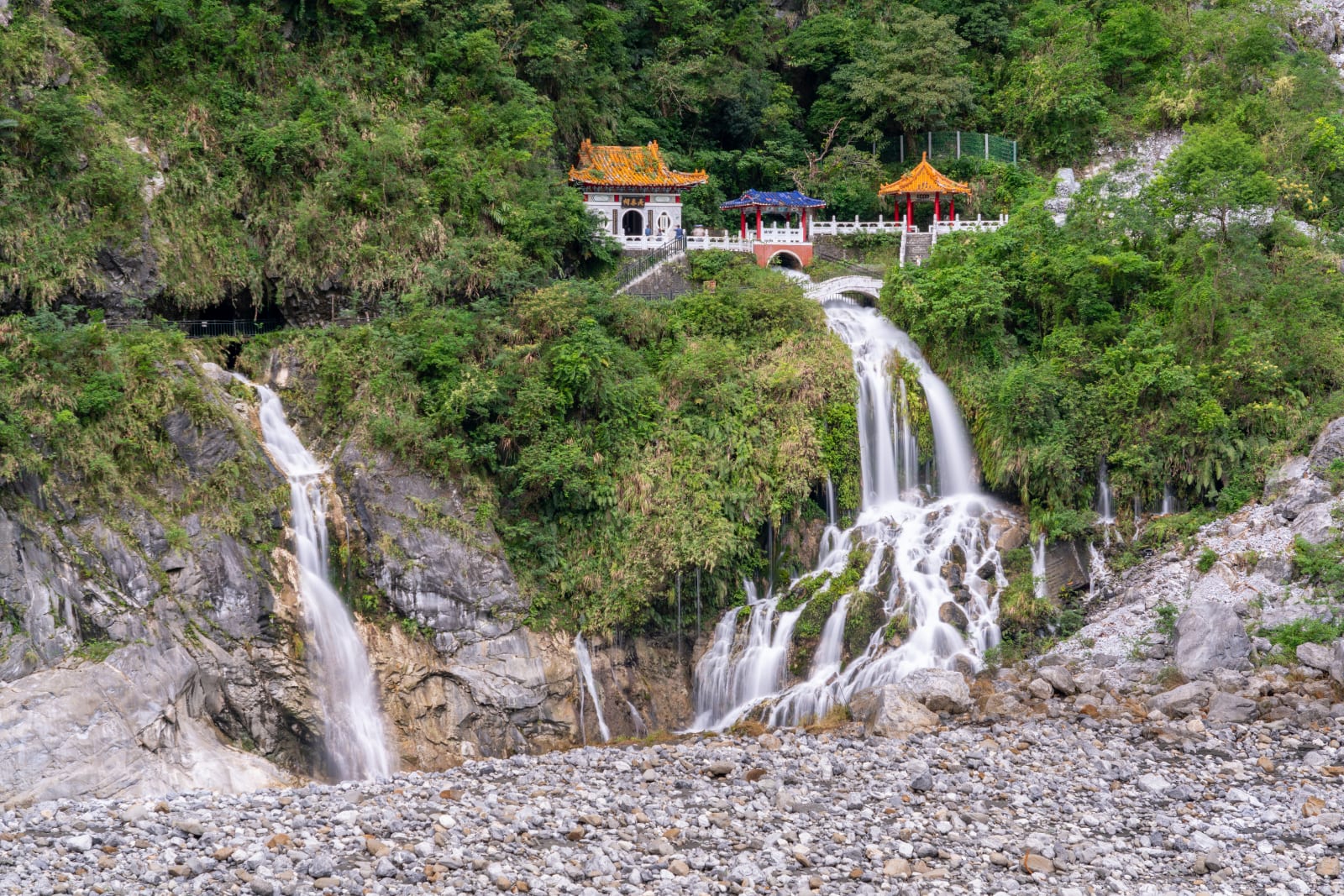 taiwan travel taroko gorge