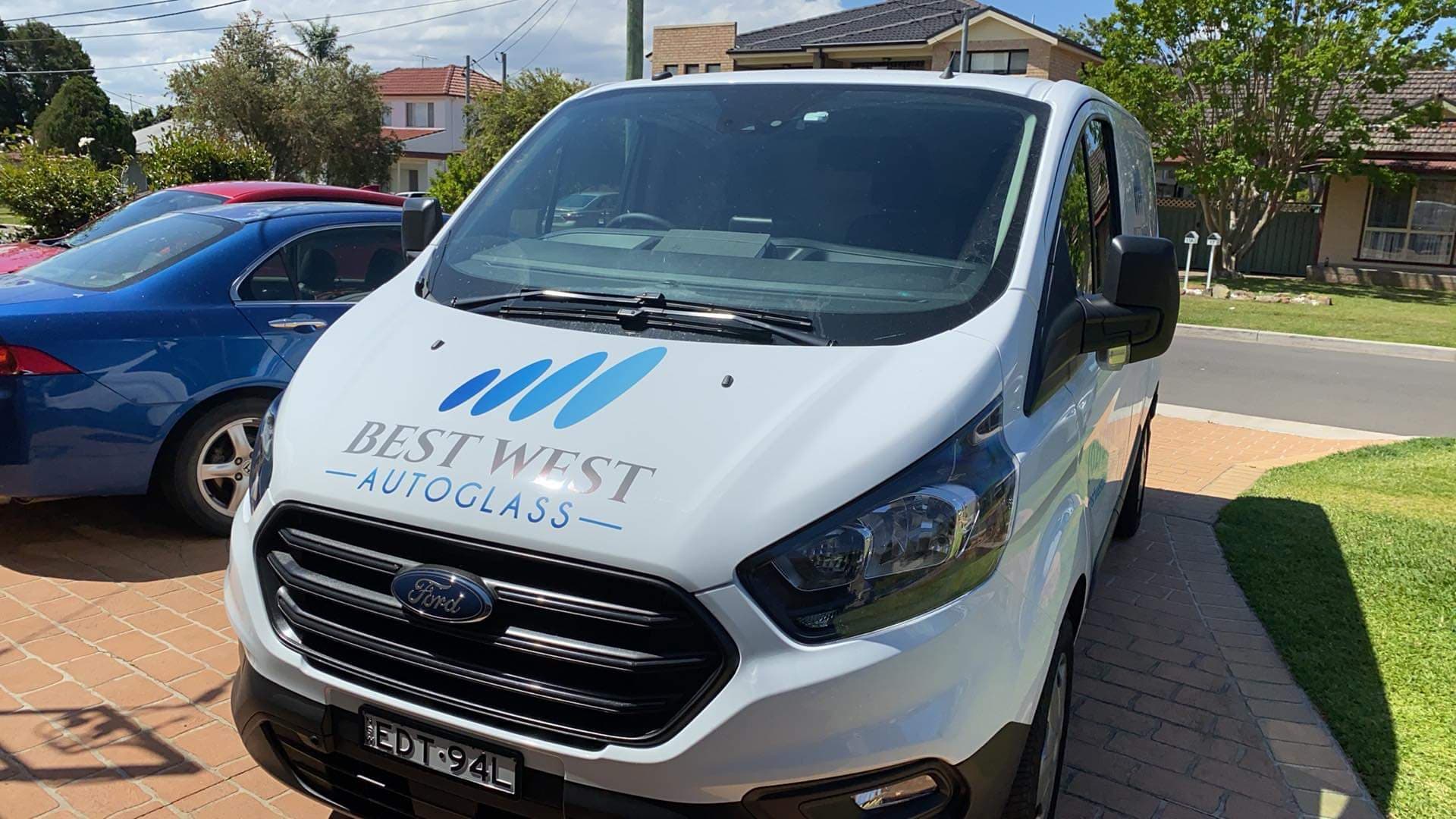 Technician Replacing Windscreen