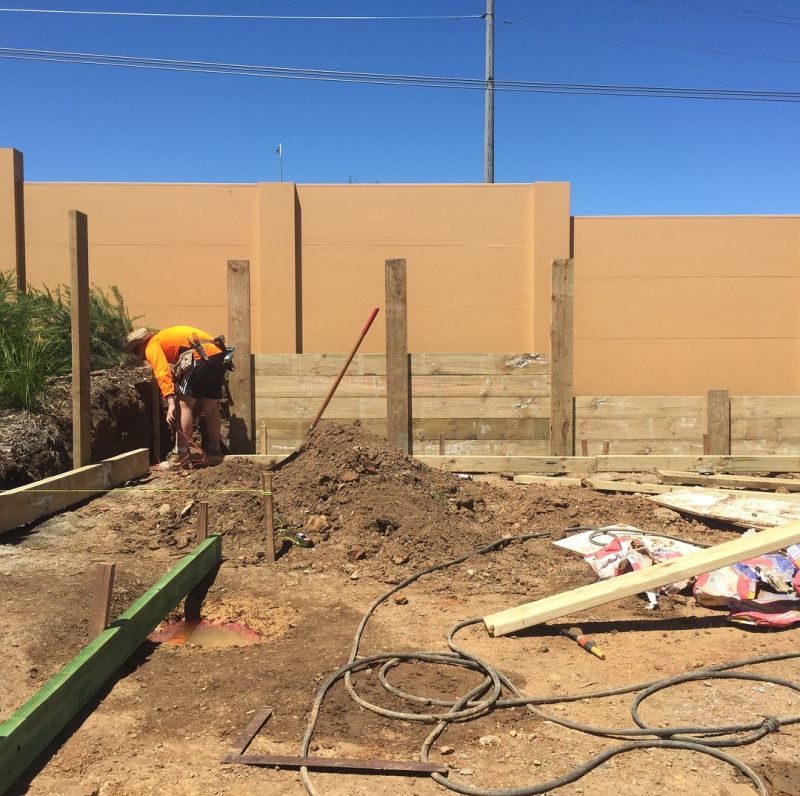 Retaining Wall Builder & Installer Sydney NSW JV Constructions