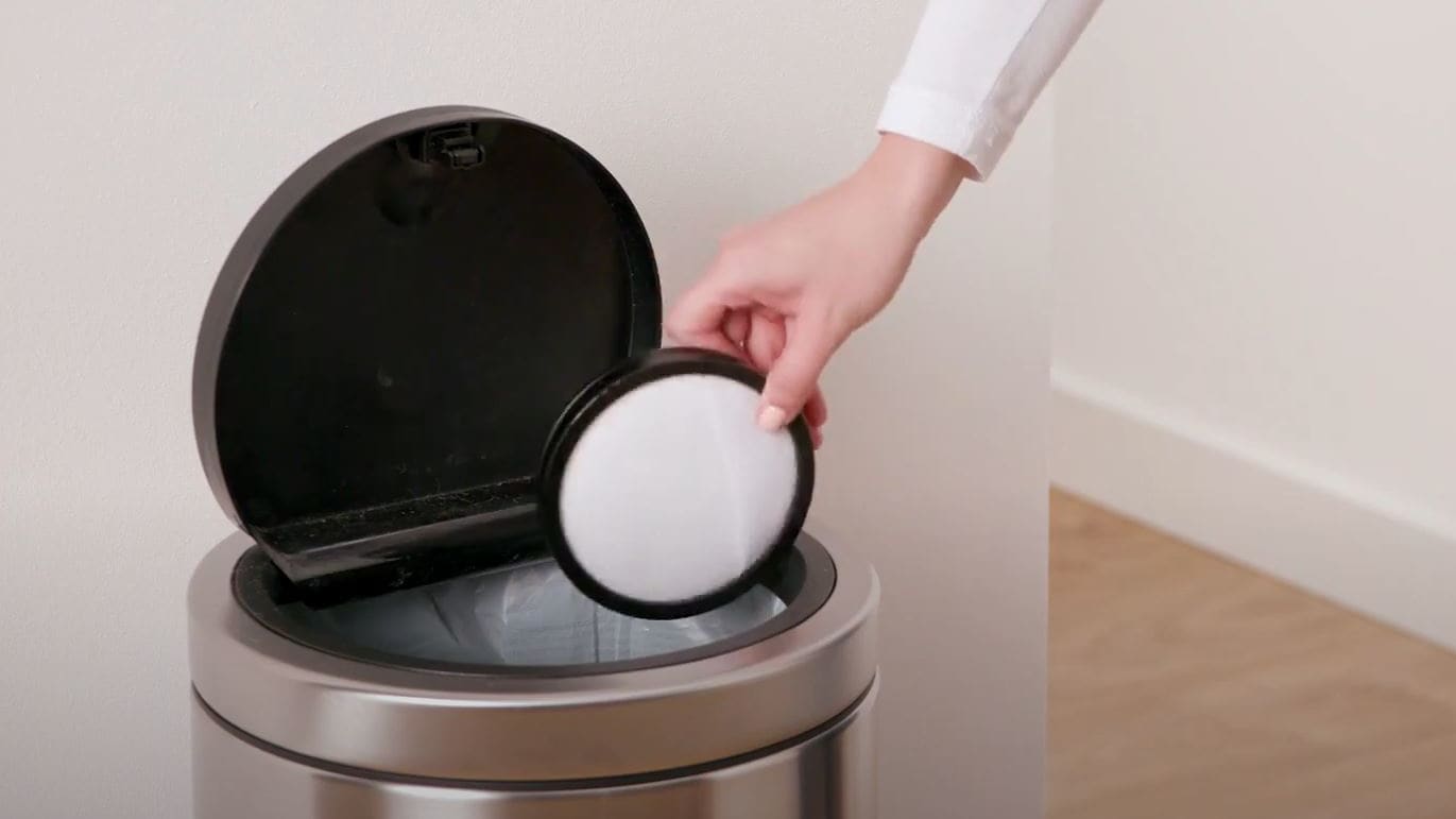 Tap filter against bin