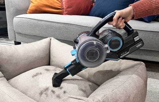 Flex your clean with included Crevice Tool