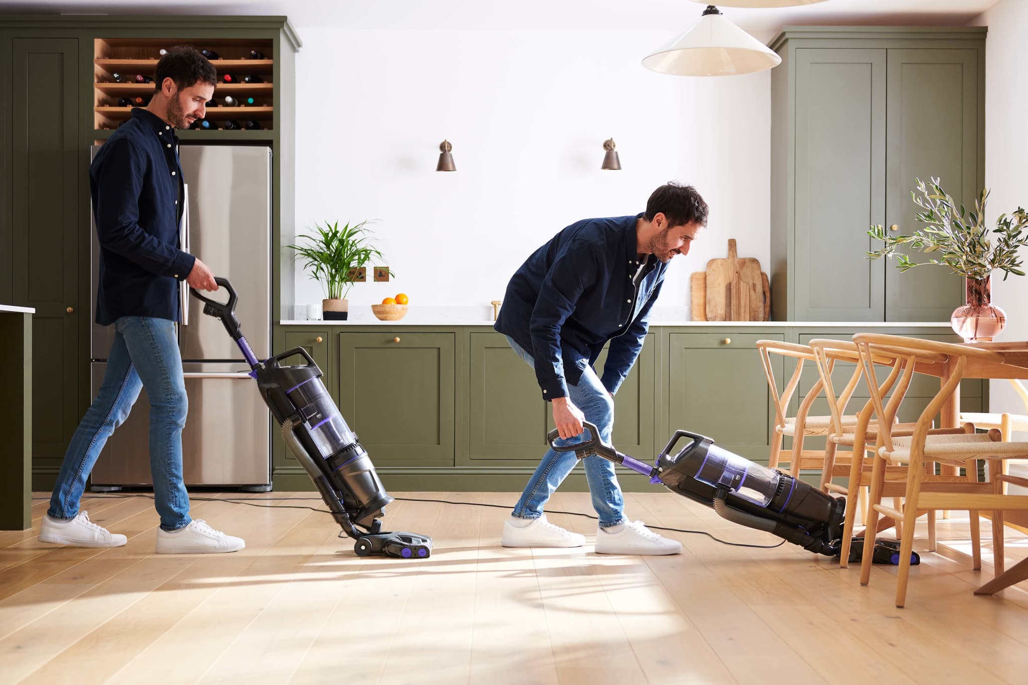 AA - HomePro Web Updates/AAA - New PDP Gallery Content/Cordless Vacuum Cleaners/Air Lift 2 Pet Plus/VAX_Air_Lift_2_Pet_PLUS_-_Effortless_Total_Home_Cleaning-V2
