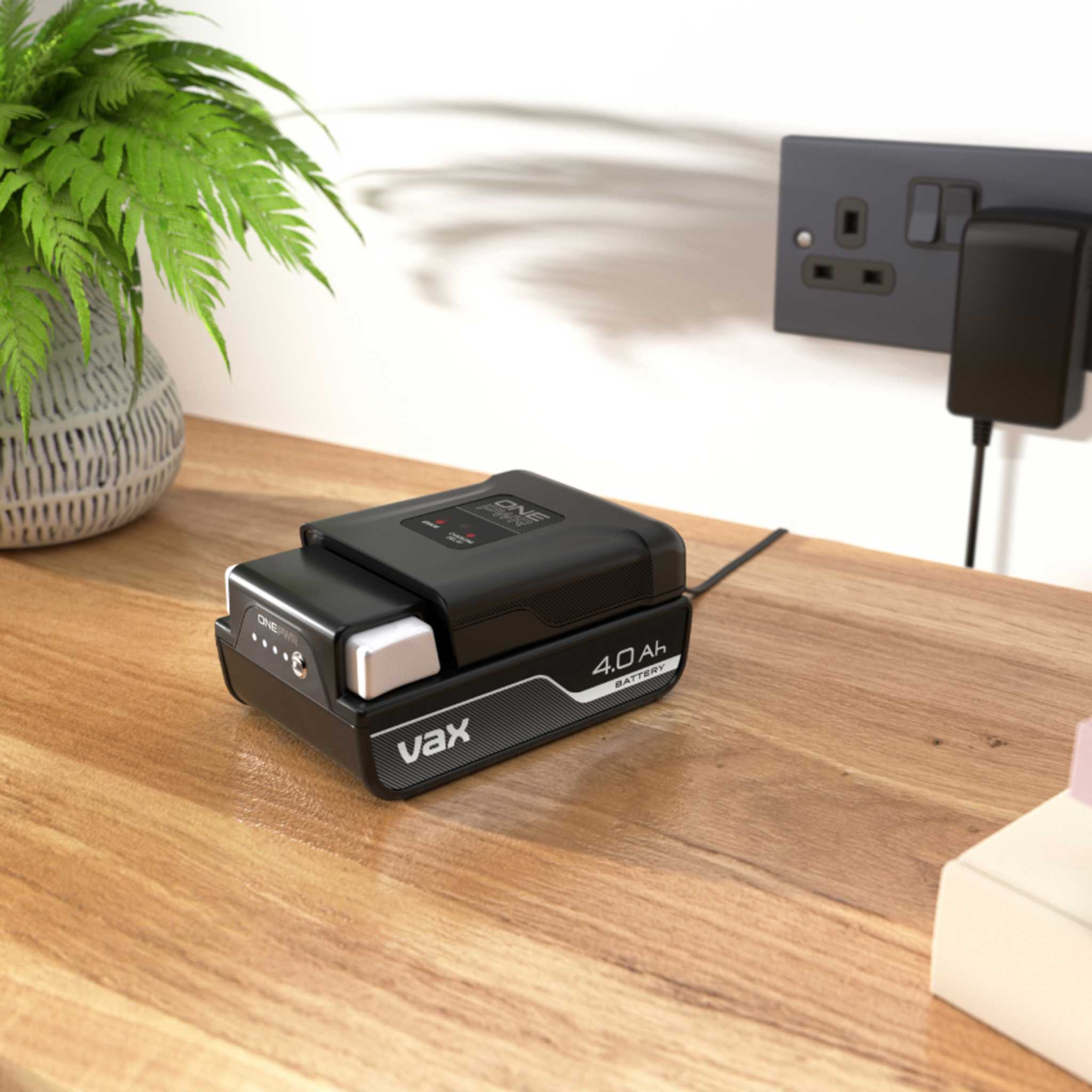 VAX ONEPWR Battery and Slide Charger Kit