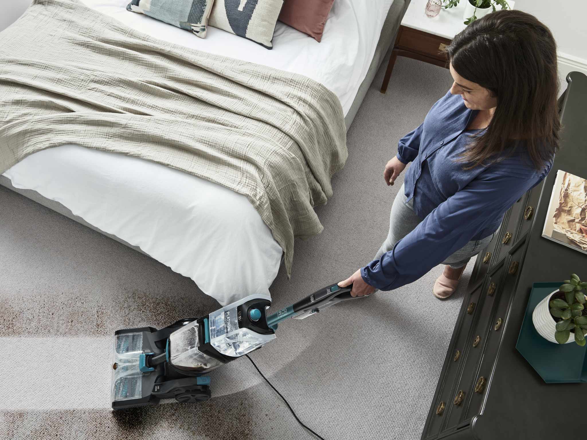 AAAA - HomePro New Product Gallery/SmartWash Pet-Design/VAX_Platinum_SmartWash_Pet-Design_-_Easy_To_Manoeuvre