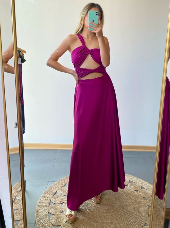 Vestido morado largo escote cruzado un hombro Vestido morado largo escote cruzado un hombro