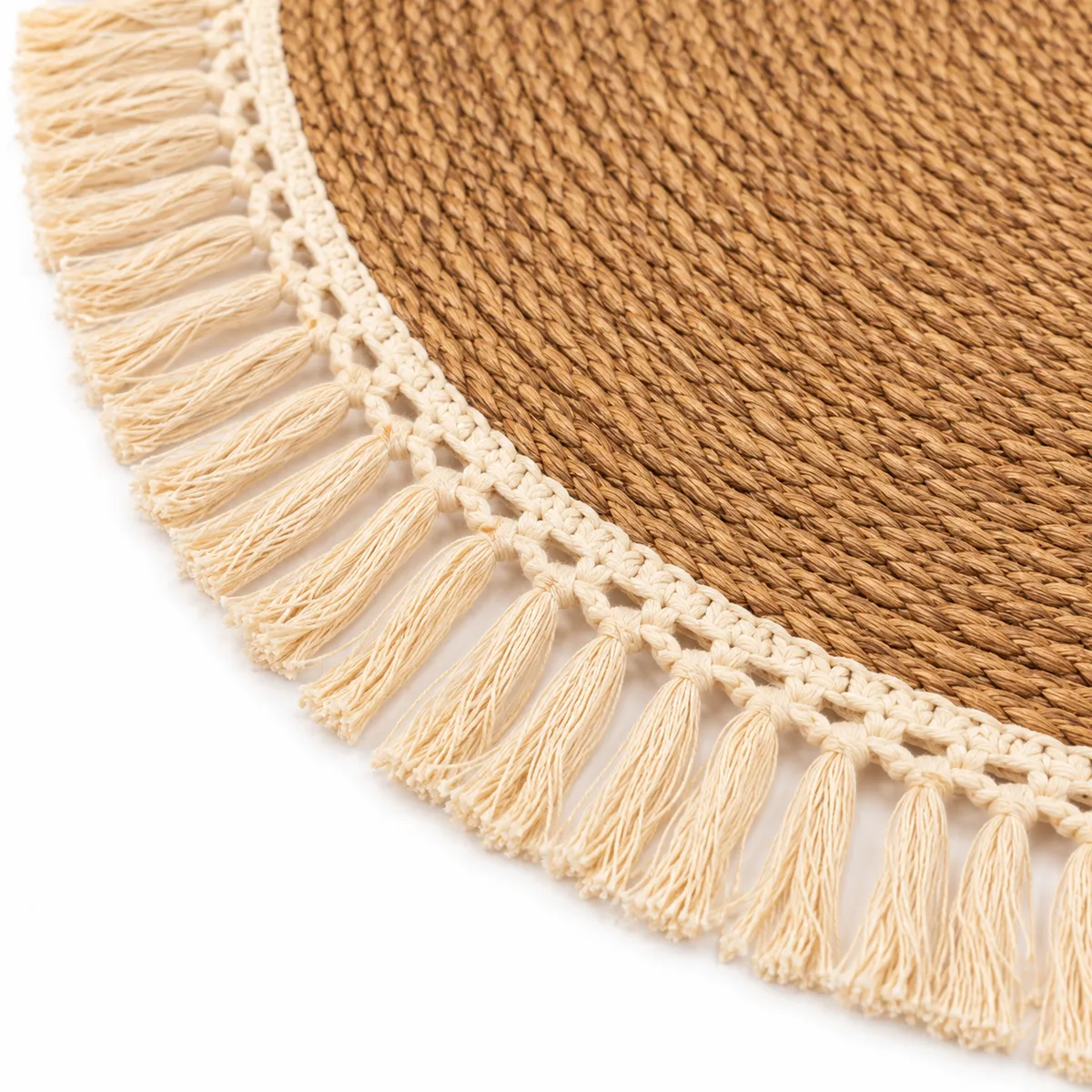 Handcrafted Natural Jute Round Rug with Fringe – Modern Bohemian Home Accent