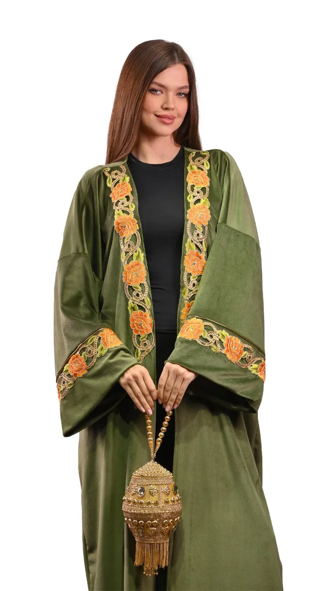 Women’s Embroidered Olive Velvet Floral Kaftan Free Size - Cozy Winter Elegance