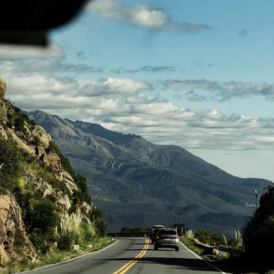 Imagen de ALTAS CUMBRES Y CAMINO DEL PEREGRINO