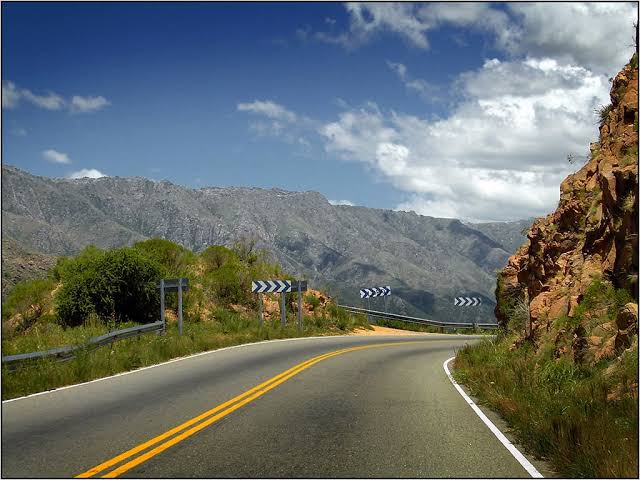 Imagen de ALTAS CUMBRES Y CAMINO DEL PEREGRINO