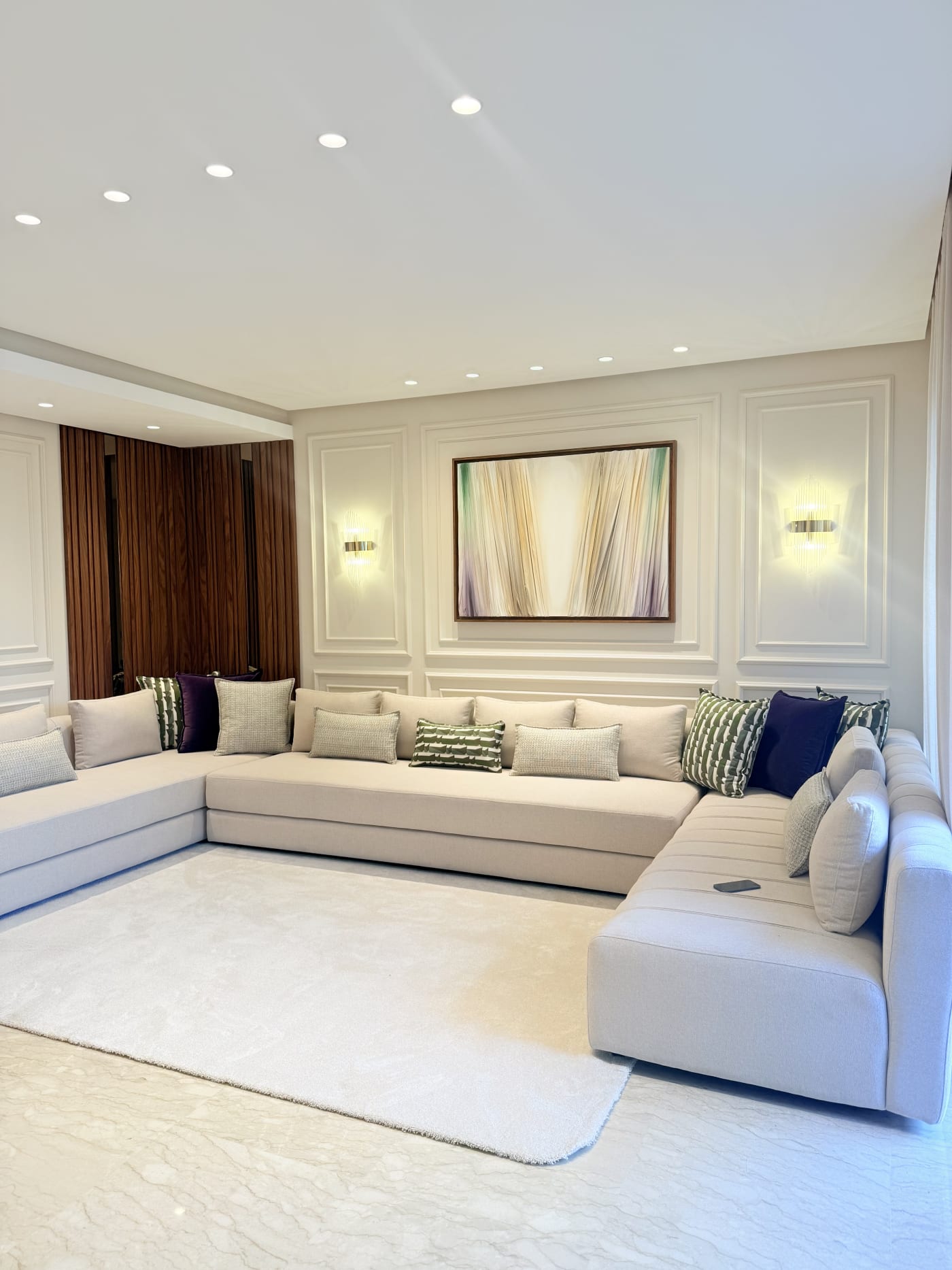 Salon moderne sur mesure par YASMINA HOME — réalisation 5
