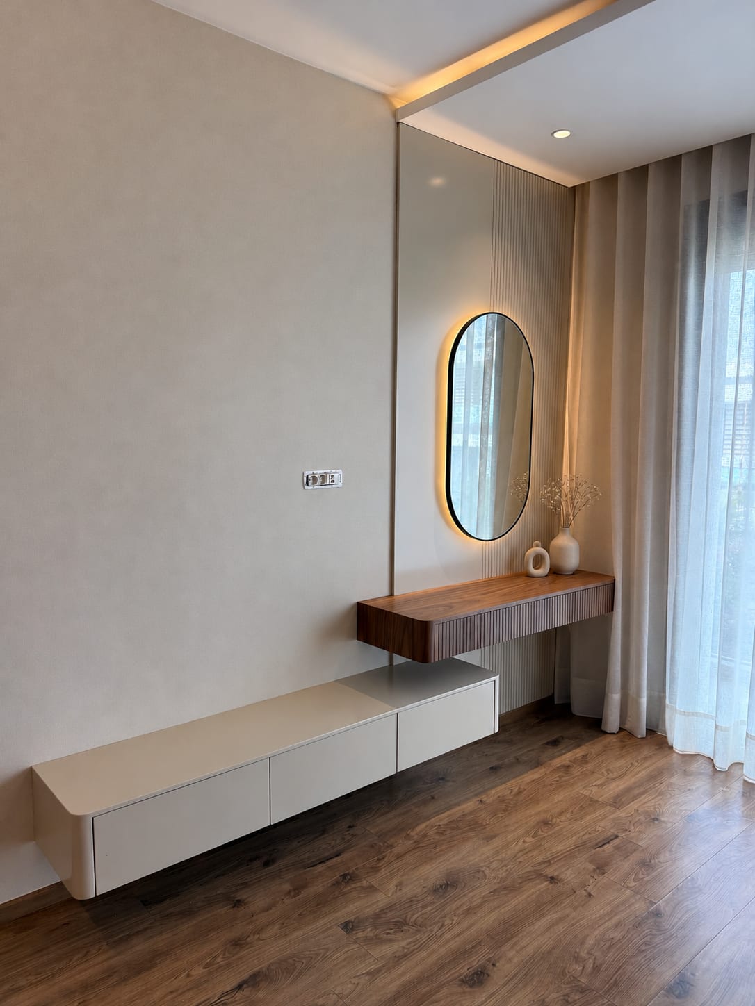 Boiserie sur mesure par YASMINA HOME — réalisation 14