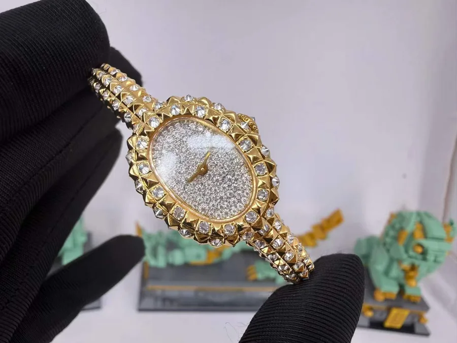 Cartier Baignoire Clou De Paris Motif Diamonds Medium Model 18K Gold Plating Custom Moissanite (Wrist Size 15, 16, 17cm) Super Clone Watch - Angle 2 - Jack Watches USA