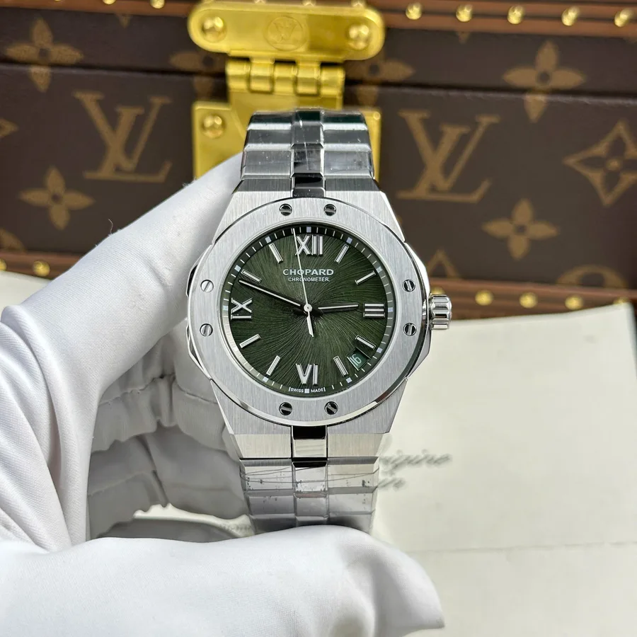Chopard Alpine Eagle Large 298600-3014 Pine Green Dial Best Copy GH Factory 41mm