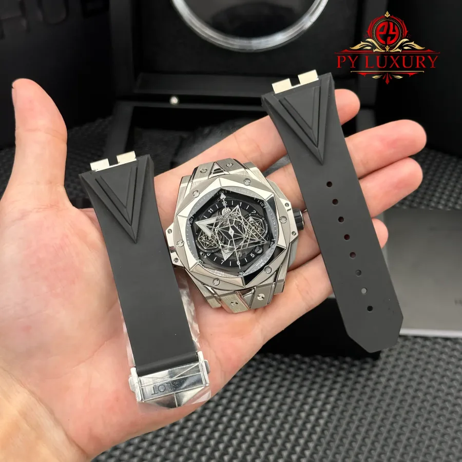 Hublot Big Bang Sang Bleu II Titanium Black Dial Rubber Strap 45mm Super Clone Watch - Angle 2 - Jack Watches USA